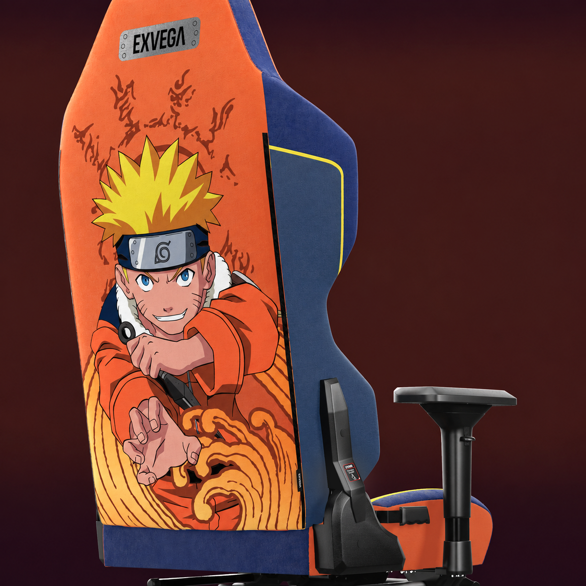 Exvega Andromeda Pro Naruto Edition oyuncu koltuğu, siyah ve turuncu renkli, detaylı tasarım ve rahat oturma alanı ile öne çıkıyor.