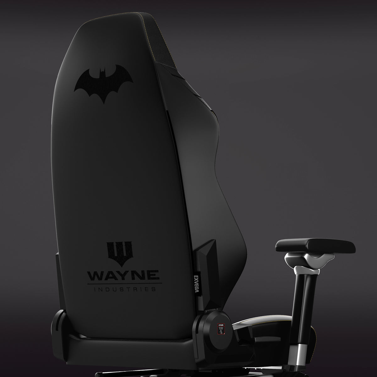 Exvega Pandora Pro Batman The Dark Knight lisanslı oyuncu koltuğu, siyah ve sarı renkli, detaylı Batman temalı tasarım.