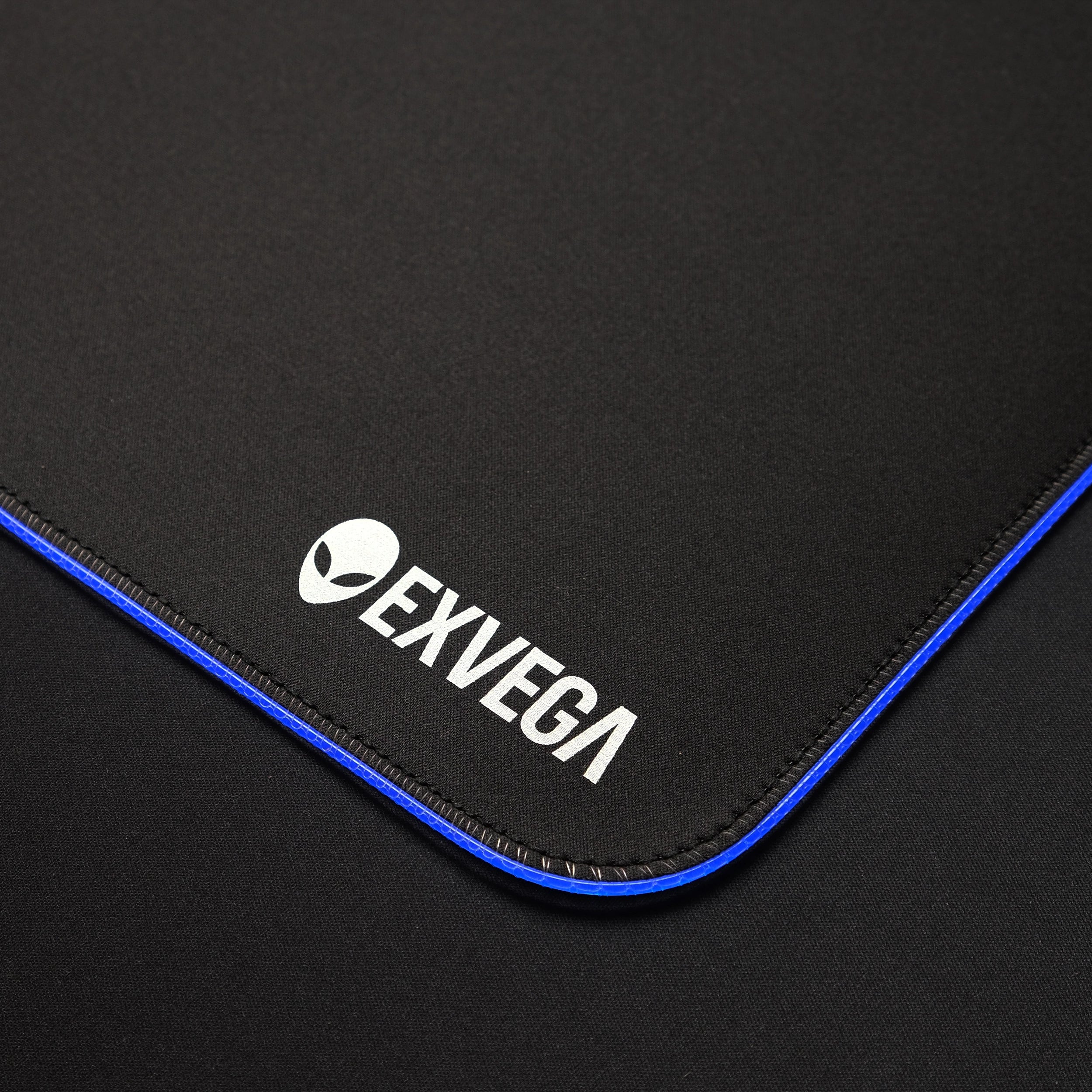 EXVEGA RGB Mousepad 80×30 - EXVEGA
