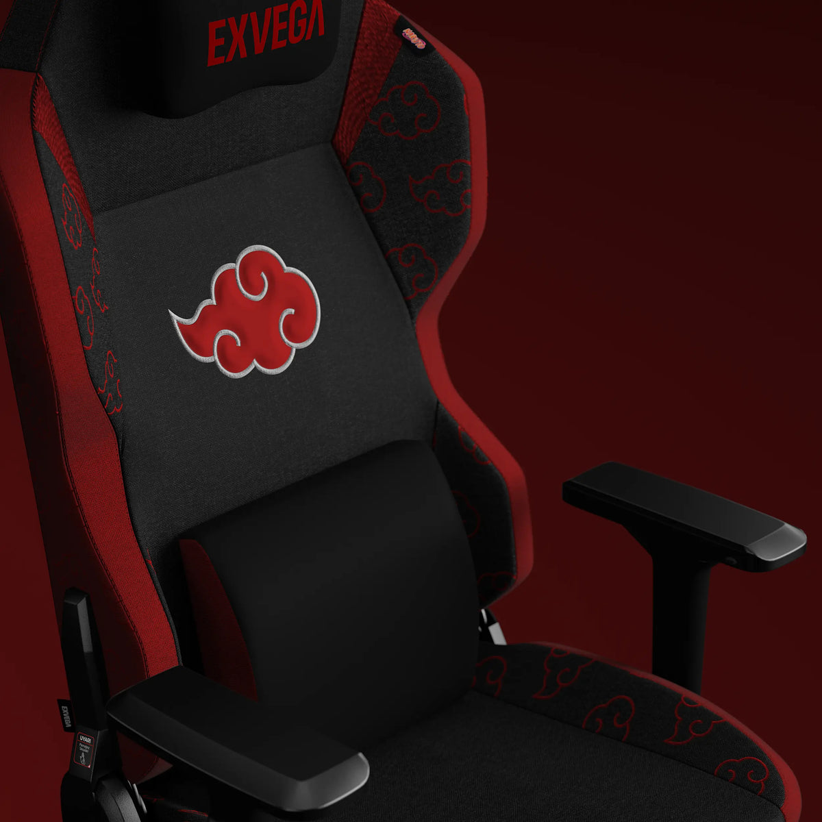 Exvega Andromeda Pro Akatsuki Edition oyuncu koltuğu, siyah ve kırmızı tasarım, konforlu ve ergonomik oyun koltuğu.