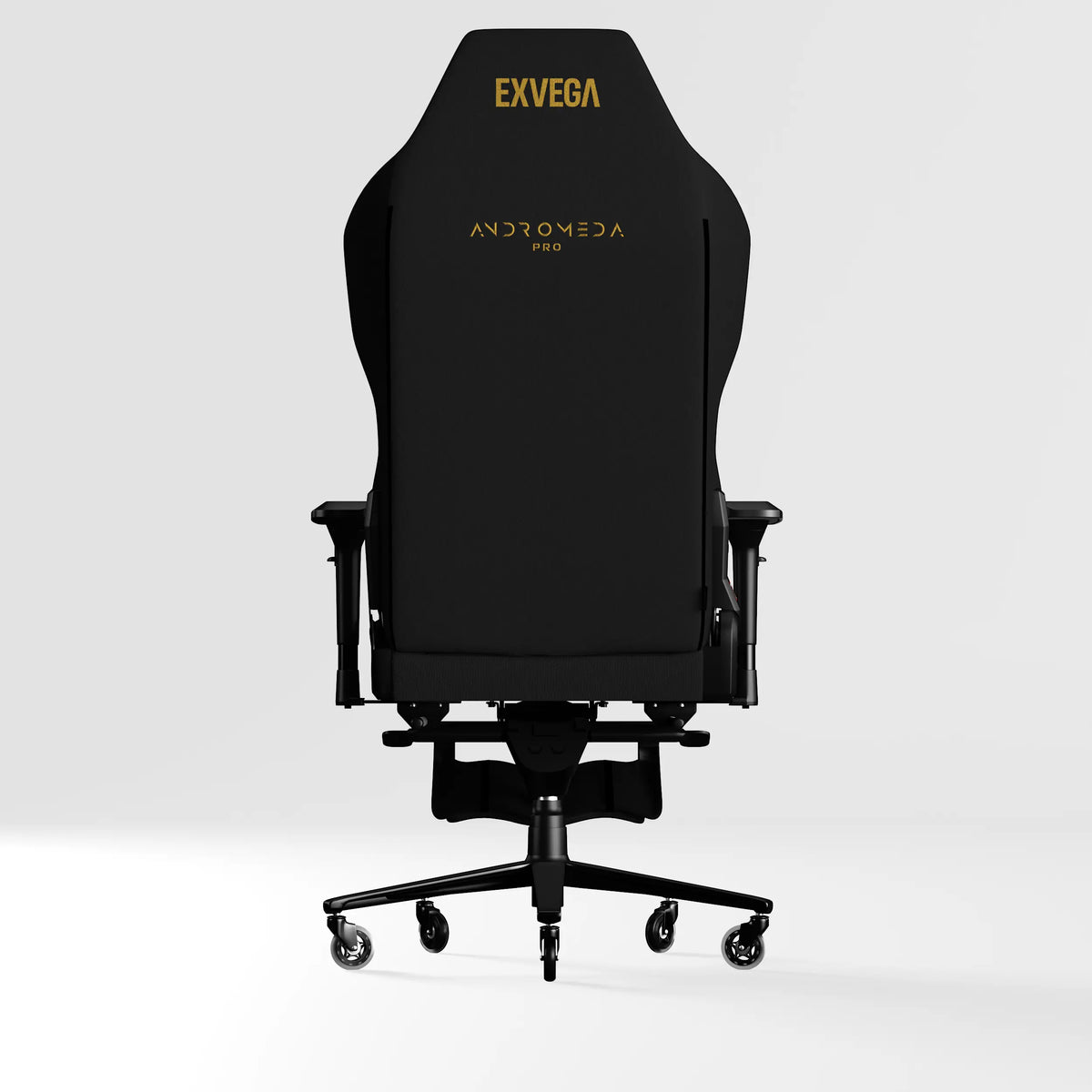 Exvega Andromeda Pro Gold oyuncu koltuğu, konforlu ve şık tasarımıyla bilgisayar ve oyun odası için ideal.