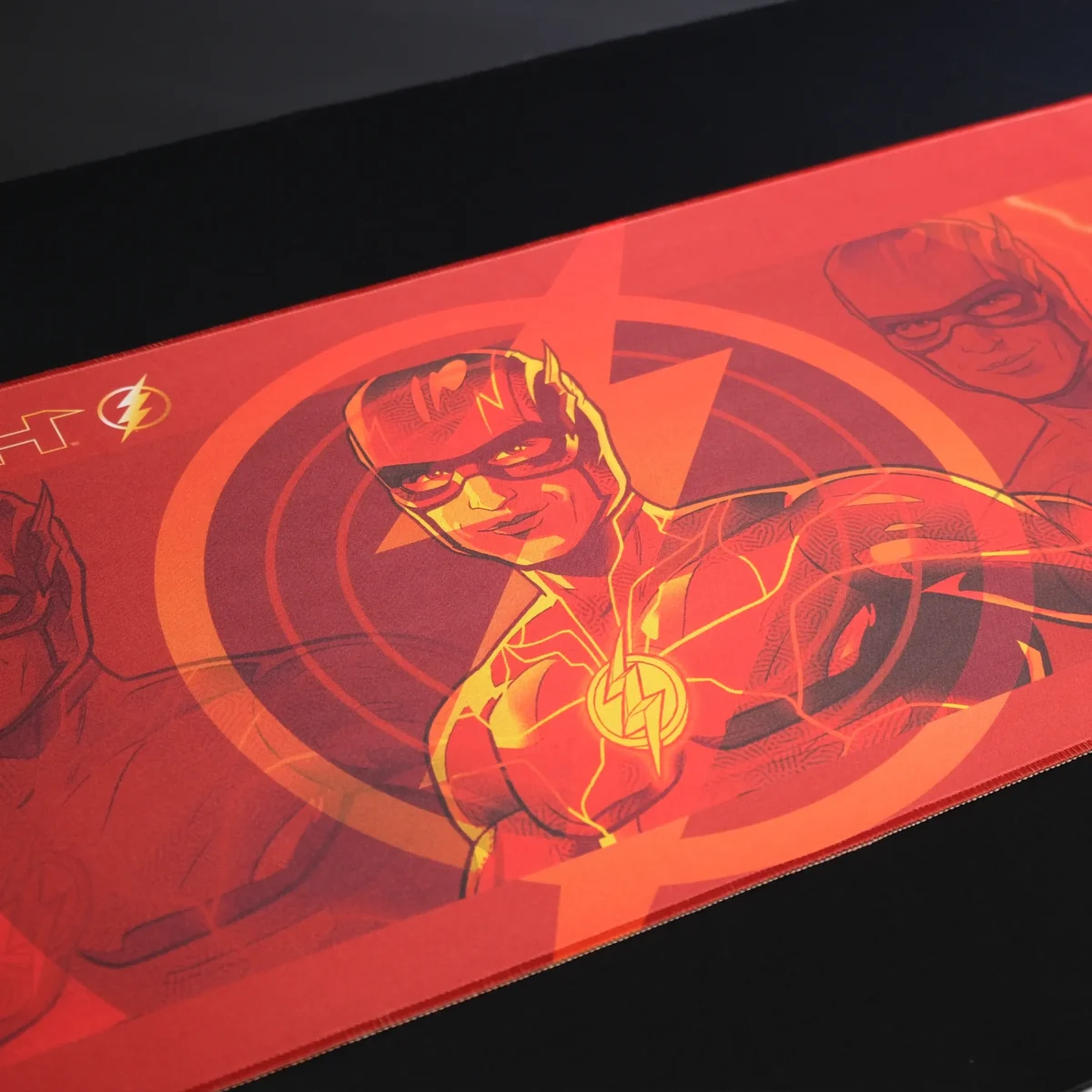 EXVEGA The Flash Mousepad XXL 90×40